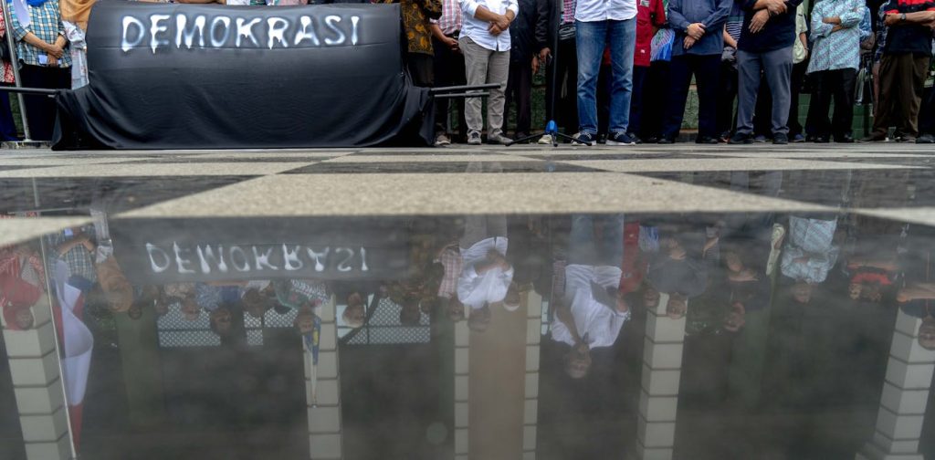 cek-fakta:-benarkah-demokrasi-kita-sangat-melelahkan,-berantakan-dan-mahal?