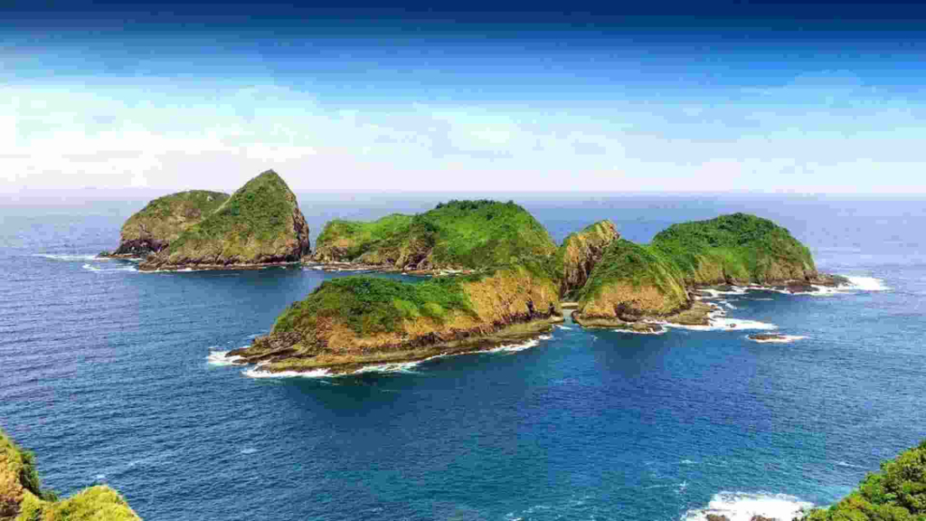 wisata-pulau-bedil-banyuwangi,-daya-tarik,-dan-info-rute-lokasi