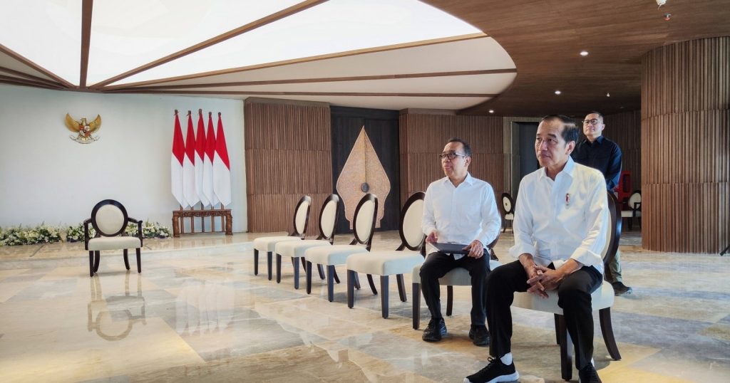 jokowi-hingga-golkar,-pratikno-mastermind?