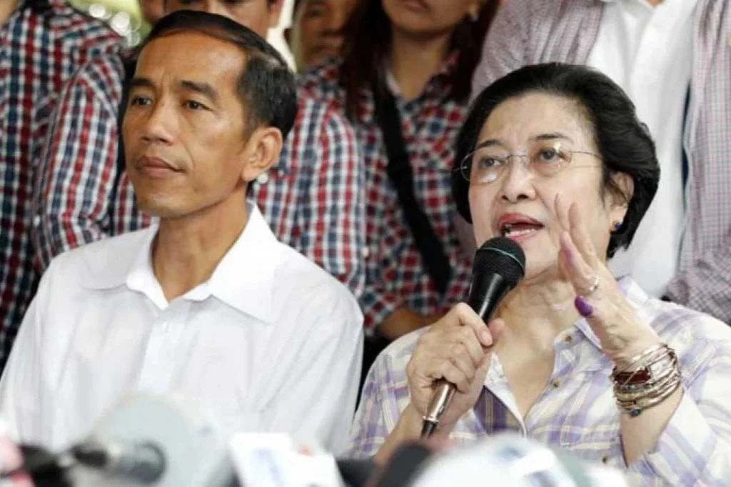 jokowi-‘rebek’,-megawati-‘comeback’?