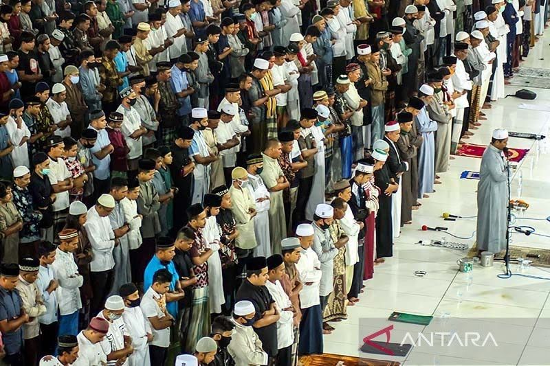 bacaan-sholat-dan-panduan-lengkap-urutannya