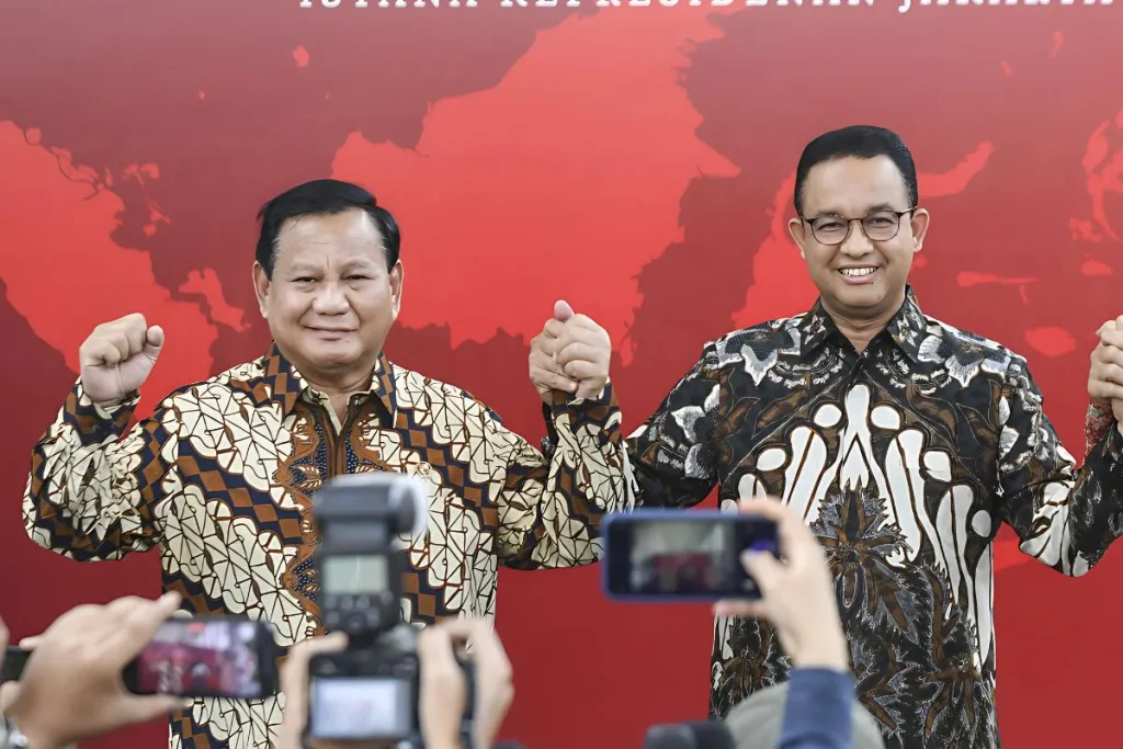 anies-baiknya-masuk-kabinet-prabowo?