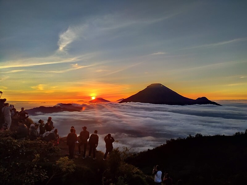 5-rekomendasi-tempat-hunting-sunset-di-dieng