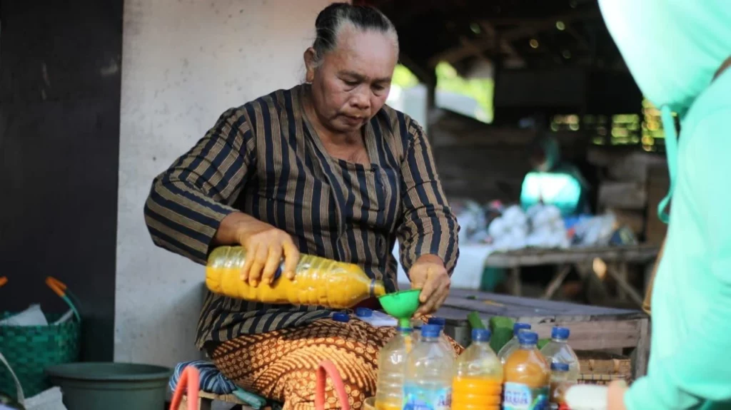 tantangan-pewarisan-jamu:-dari-hegemoni-farmasi-modern-sampai-stigma-ke-perempuan