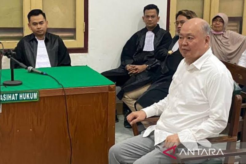 ma-vonis-bebas-mujianto-terpidana-korupsi-kredit-macet-rp39-miliar