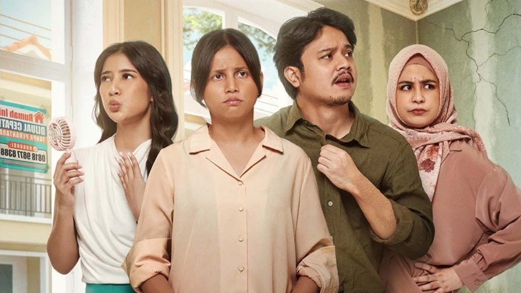 sinopsis-film-home-sweet-loan-yang-dibintangi-derby-romero