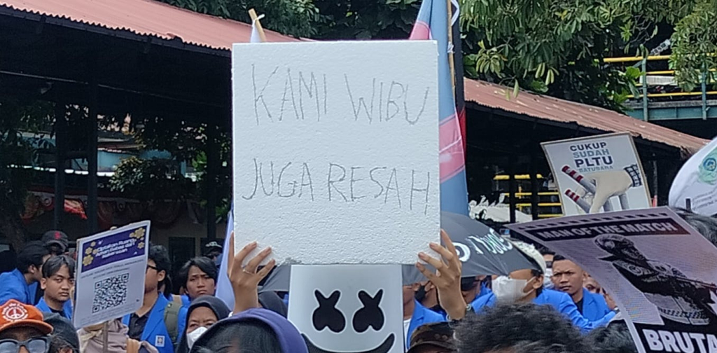 ketika-wibu-turun-aksi:-kesadaran-politik-kritis-kaum-muda-kembali-bangkit