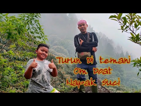 Pendaki Cilik Puthuk Siwur 1429mdpl –  Akhirnya Mas Afthan sampai puncak bertemu Gus doat part#4