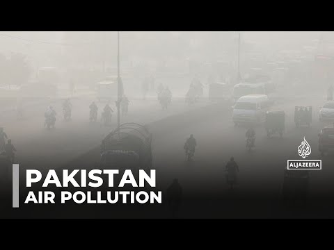 Pakistan air pollution: Smog creating dangerous conditions in major cities