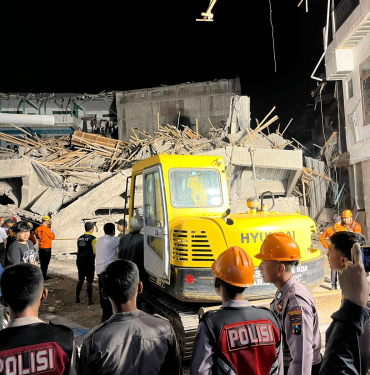 17597120031573549405