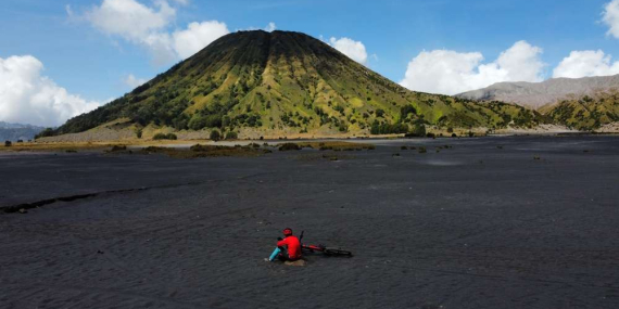 Treading Every Corner of Bromo Tengger Semeru