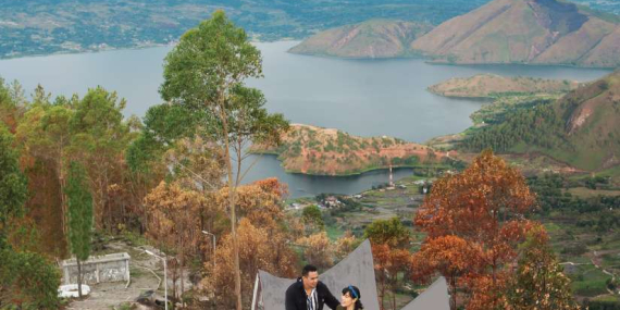 Sail Through the Beauty of Lake Toba