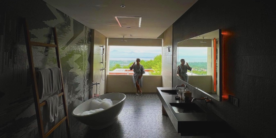 Pada Suatu Waktu di Uluwatu