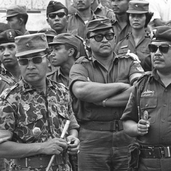 g30s:-lubang-buaya,-sungai-merah,-dan-nama-yang-tak-berani-kita-sebut