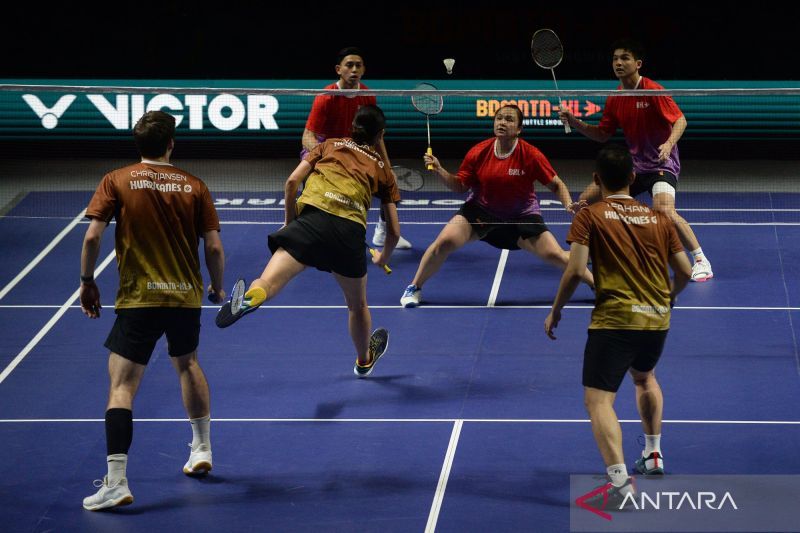 hurricanes-ke-final-bdmntn-xl-setelah-tekuk-blitzers-7-1