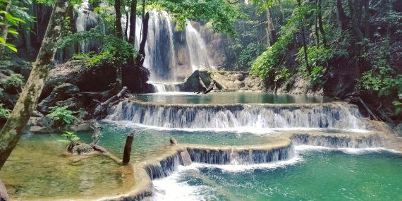 Pulau Moyo: Surga Tersembunyi di Nusa Tenggara Barat
