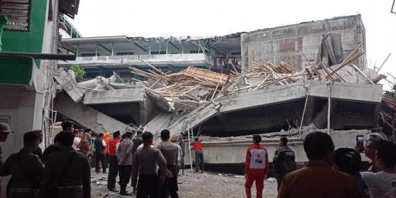 Mengapa Pondok Pesantren Membangun Gedung “Ala Kadarnya”?