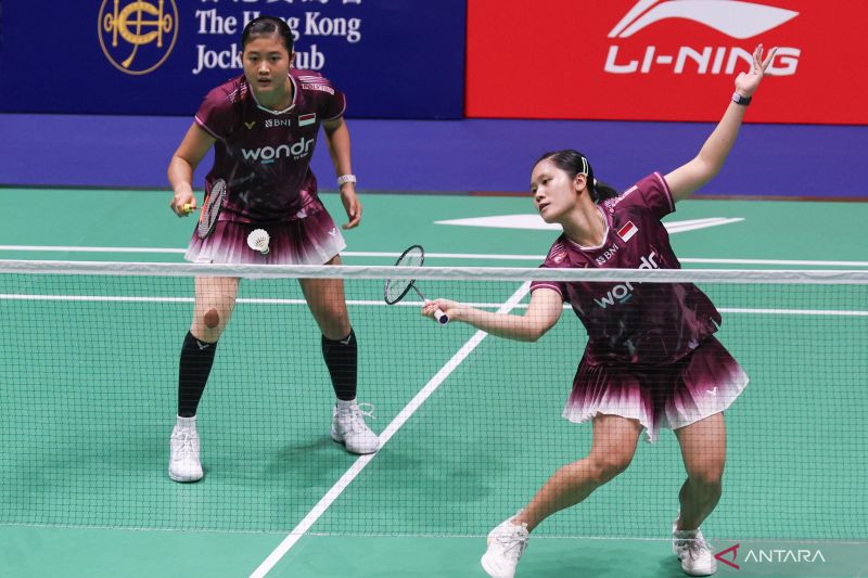 lanny/tiwi-angkat-koper-di-babak-pertama-arctic-open-2025