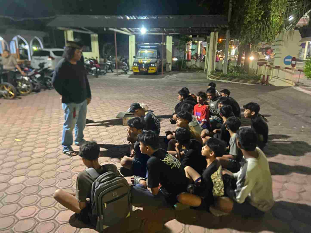 polisi-gerebek-balap-liar-di-tulungagung,-13-motor-disita-di-tengah-malam