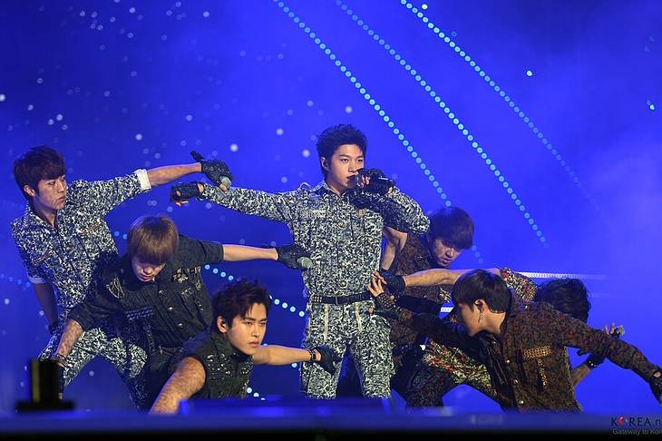 mengapa-orang-indonesia-suka-k-pop?
