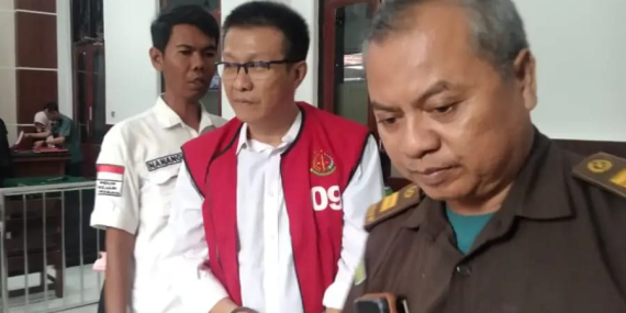 Rayakan Ultah di Resto Berujung Penganiayaan, Pria Surabaya Duduk di Kursi Pesakitan