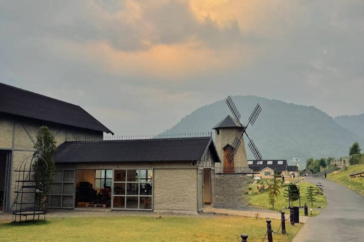 rustic-market-sentul,-merasakan-nuansa-perdesaan-ala-eropa-di-tengah-alam-sentul