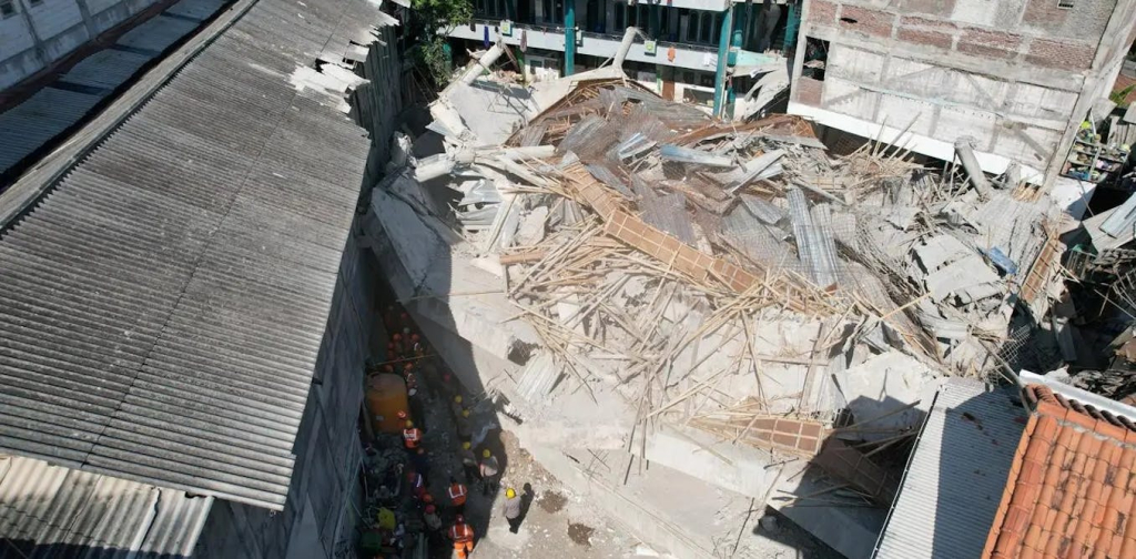 tragedi-ponpes-al-khoziny:-kegagalan-struktur-atau-kekerasan-struktural?