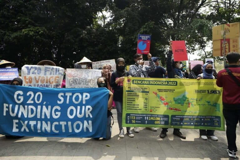 lima-alasan-harus-segera-sahkan-uu-perubahan-iklim