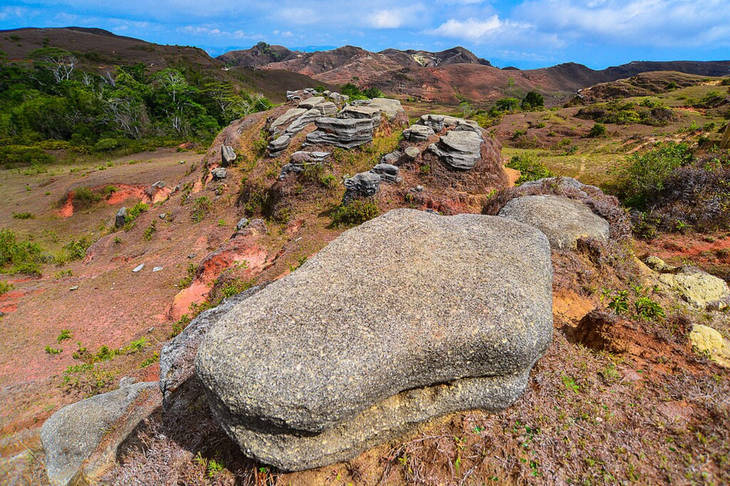 cerita-rakyat-nusa-tenggara-barat-(ntb),-legenda-watu-maladong