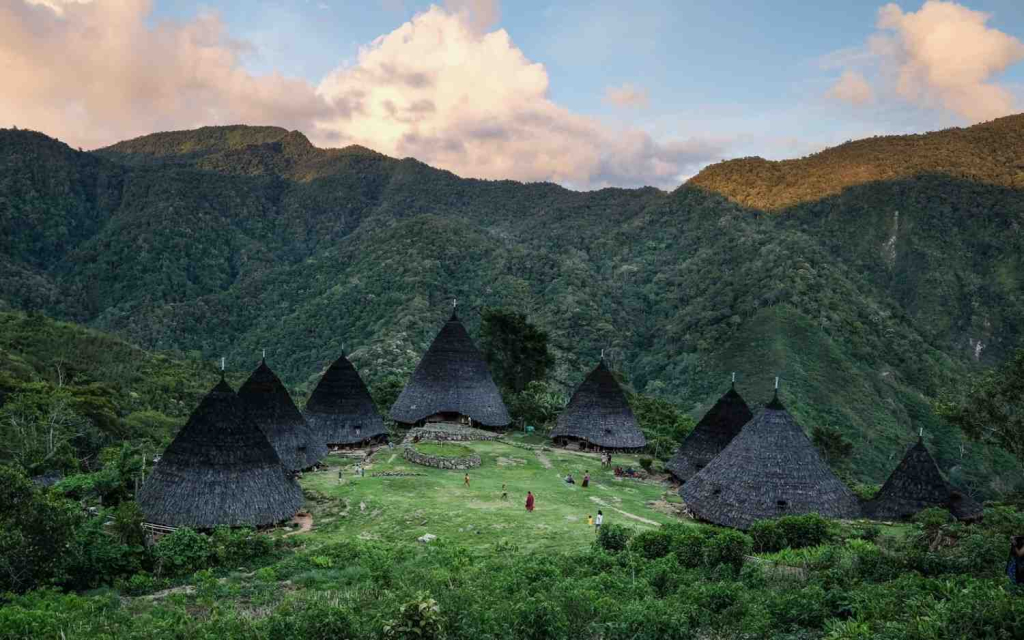 10-desa-wisata-terindah-di-indonesia