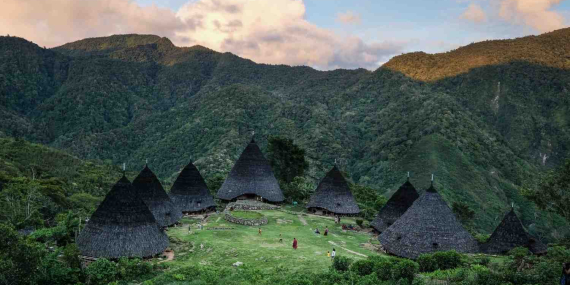 10 Desa Wisata Terindah di Indonesia