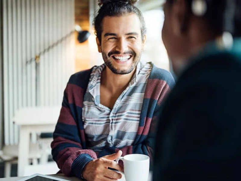 8-tanda-seseorang-diam-diam-tidak-menyukaimu-menurut-pakar-psikologi