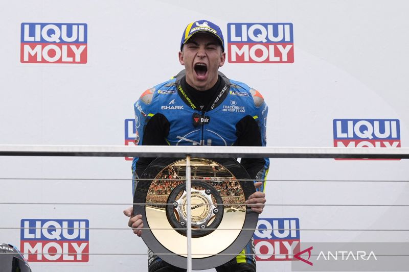 motogp-australia-2025:-raul-fernandez-raih-kemenangan-gemilang-di-phillip-island