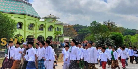 Menjadikan Pesantren sebagai Pelopor Kebangkitan Islam