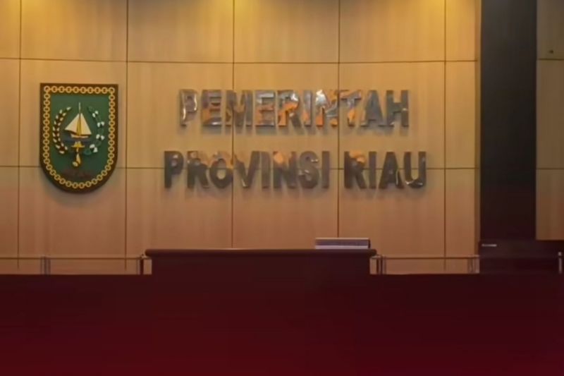 segini-harta-kekayaan-wakil-gubernur-riau-s-f.-hariyanto