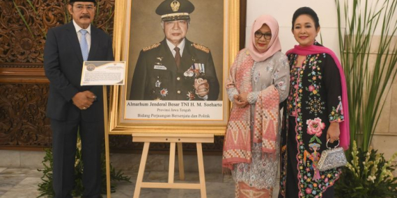 soeharto-jadi-pahlawan,-tutut-tanggapi-pro-kontra-stigma-korupsi–ham