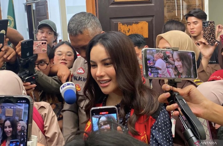 terbukti-lakukan-pencucian-uang,-nikita-mirzani-dipenjara-lebih-lama