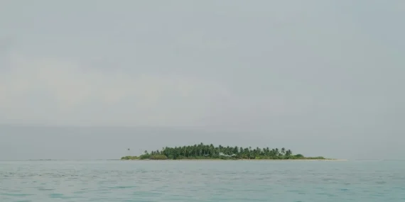 Review Wisata Pulau Pari Jakarta, Sebegini Memukaunya!