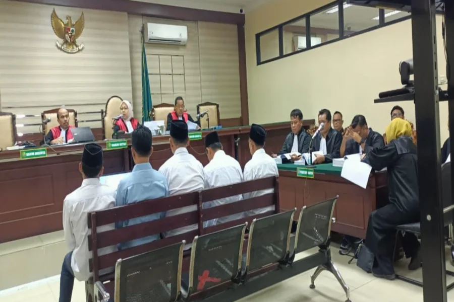 duit-rakyat-dikorupsi,-2-pejabat-pupr-blitar-tetap-digaji-meski-sudah-divonis-penjara