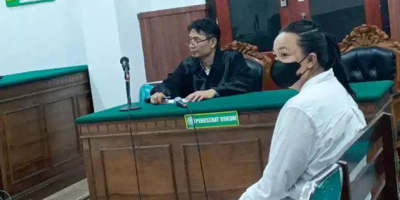 Hakim dan Jaksa Kompak Hukum 7 Bulan Penjara Pada Penadah Mobil