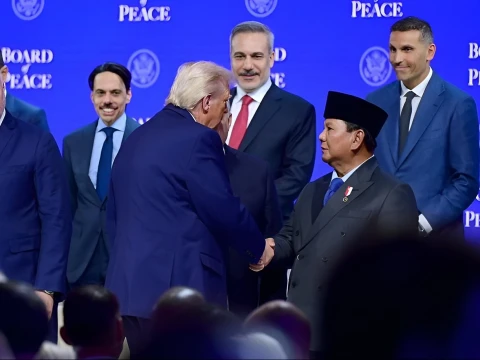 prabowo-hadiri-peluncuran-dewan-perdamaian-gaza-di-swiss