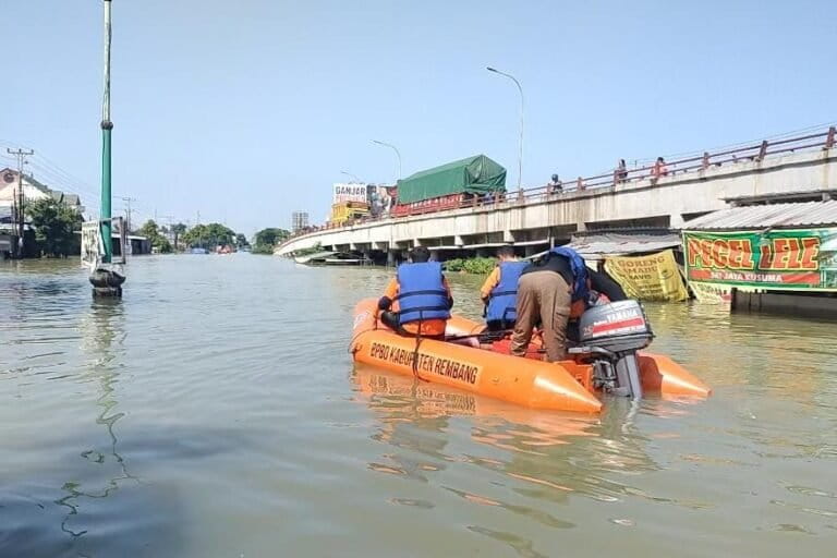 banjir-jawa-tengah,-potret-tata-ruang-buruk?