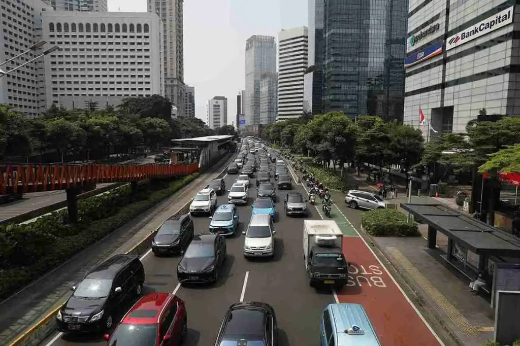 imf-ramal-ekonomi-ri-tumbuh-5,1-persen-pada-2026,-ini-respons-pemerintah