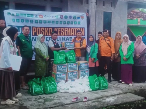 nu-peduli-pati-dirikan-dua-posko-kesehatan,-pastikan-layani-warga-terdampak-banjir