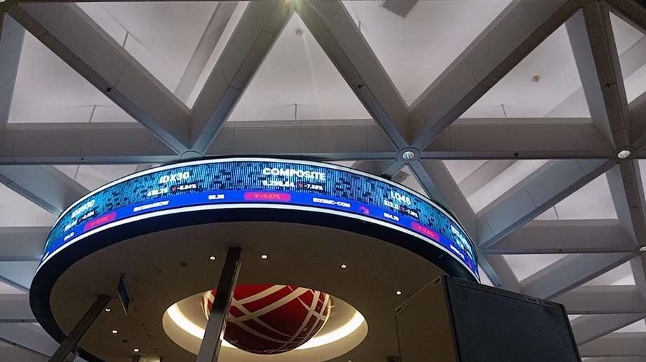 saham-asia-terpuruk,-emas-dan-minyak-jadi-pelarian-investor-global