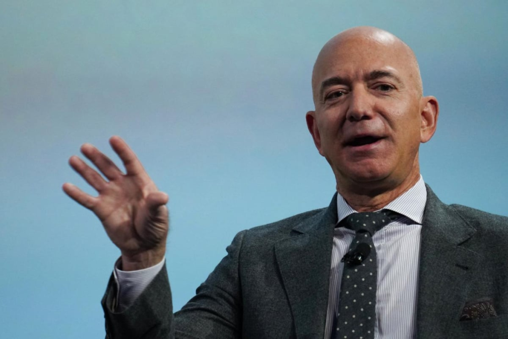 jeff-bezos-ingatkan-gen-z:-jangan-buru-buru-bikin-startup-kalau-mau-sukses