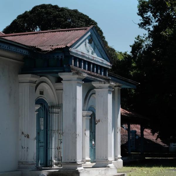 padmasusastra:-rumah-dan-bacaan