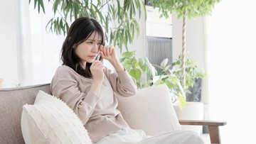 10-tanda-orang-tidak-bahagia-meski-hidupnya-terlihat-sempurna-menurut-psikolog