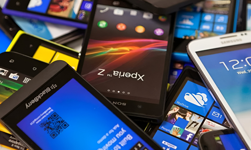 jangan-asal-beli!-simak-5-spesifikasi-smartphone-yang-sebaiknya-dihindari-pada-2026