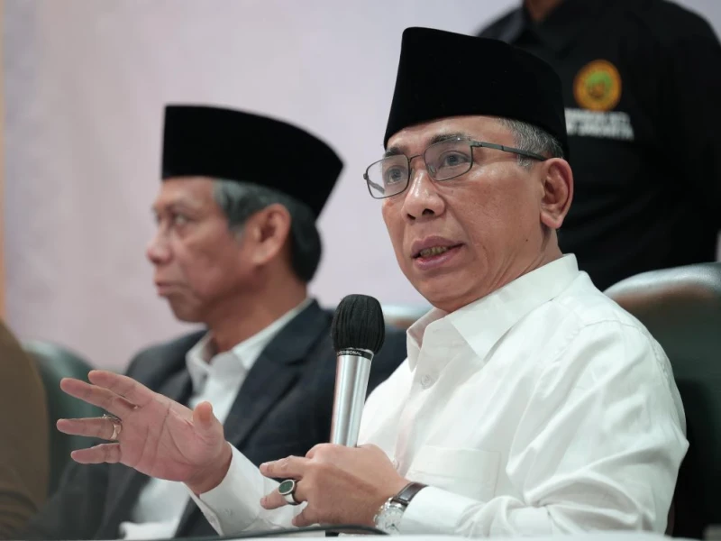 respons-gus-yahya-adiknya-diperiksa-kpk:-masalah-hukumnya-saya-tidak-campur-tangan